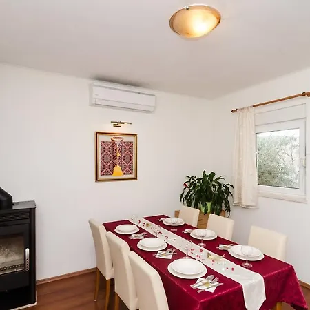 Vakantiehuis Tina